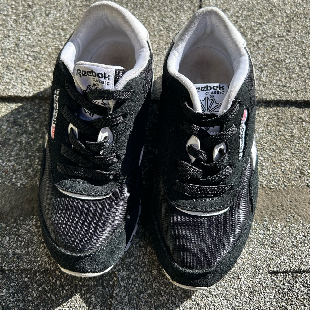 Toddler Reebok shoes